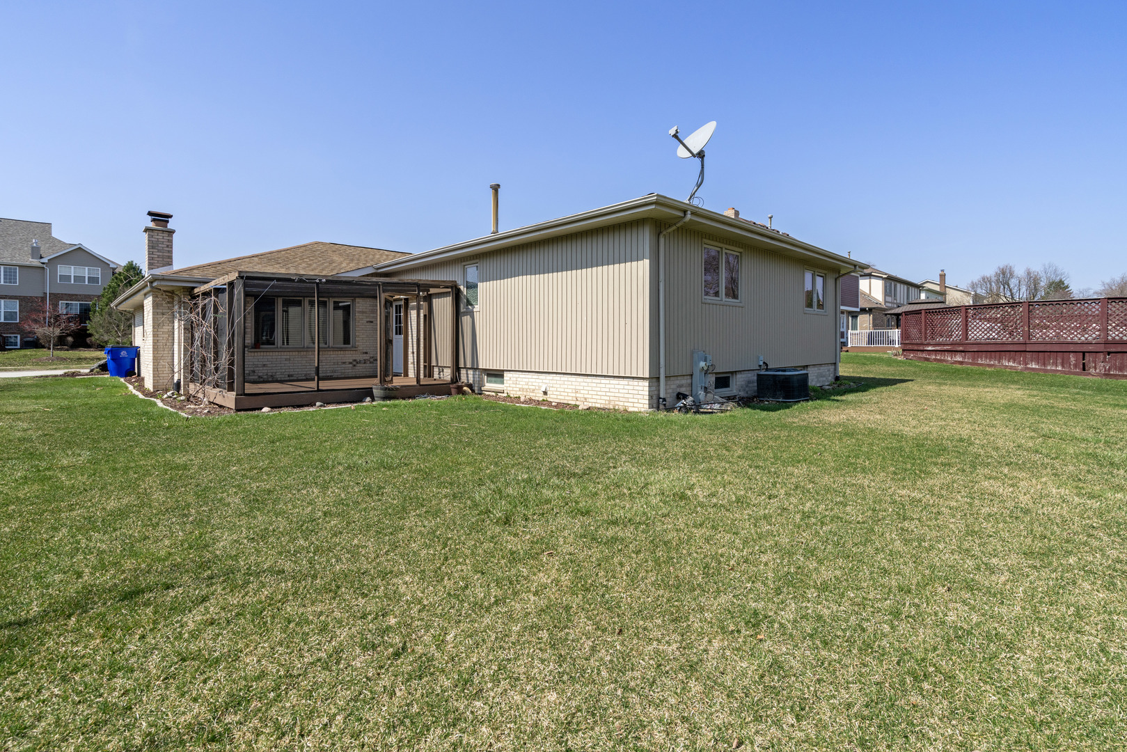 16527 Orange Avenue, Orland Park, IL 60467