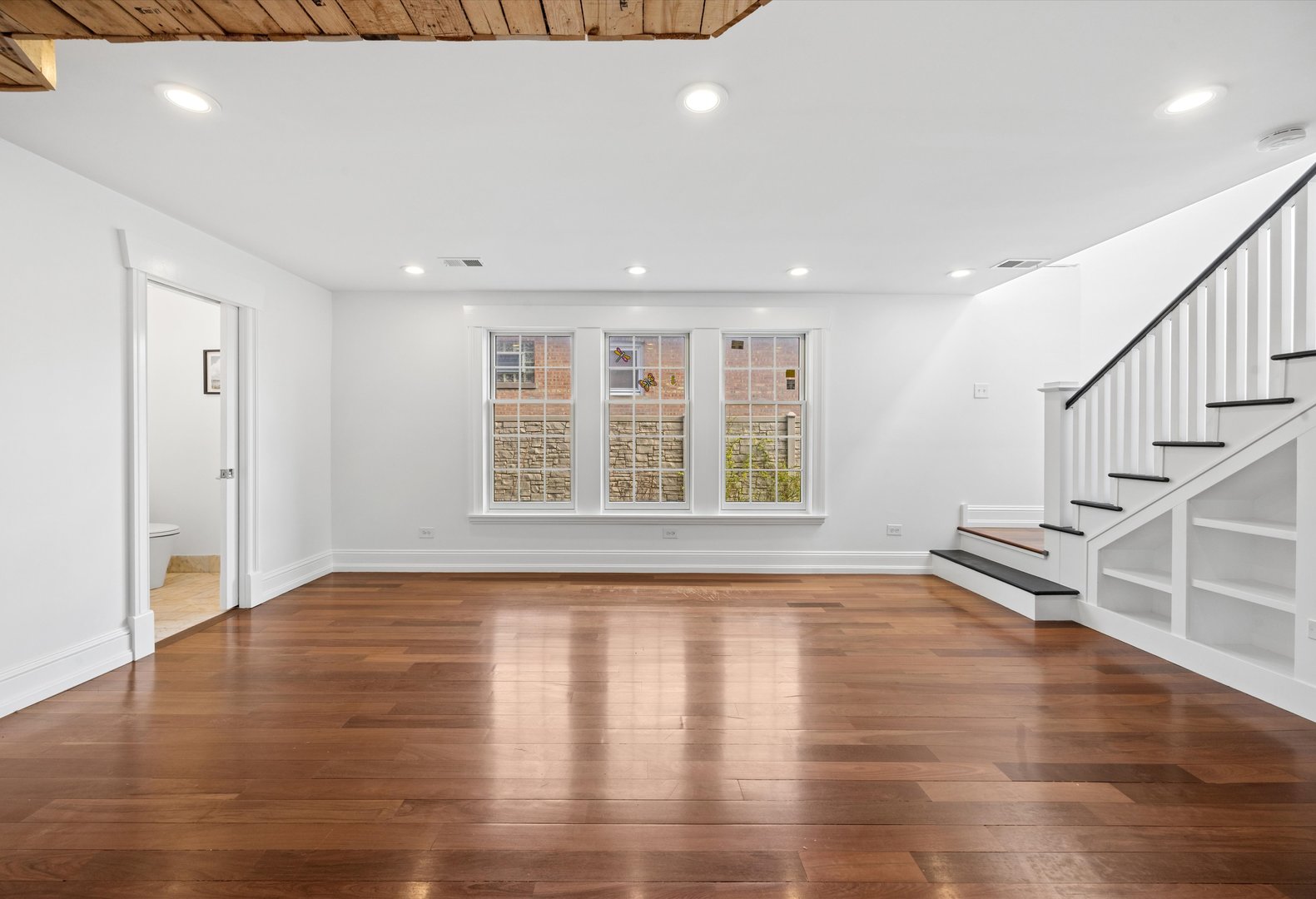 7807 Nagle Avenue, Burbank, IL 60459