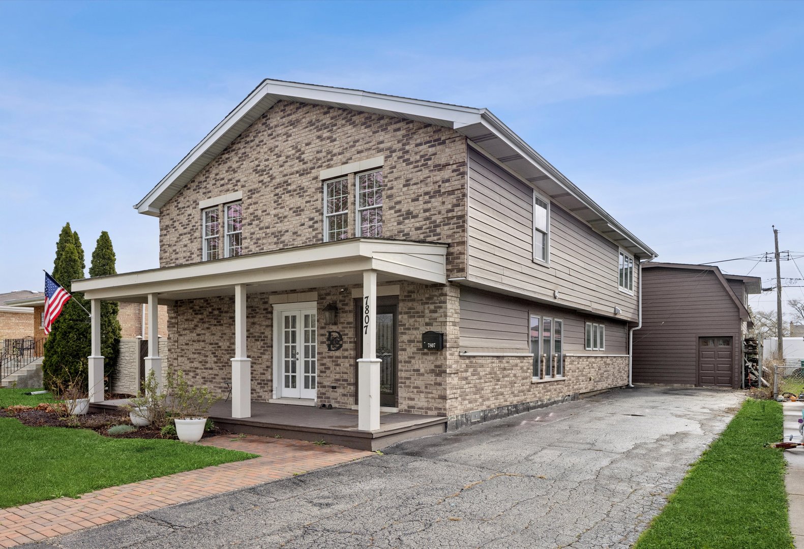 7807 Nagle Avenue, Burbank, IL 60459