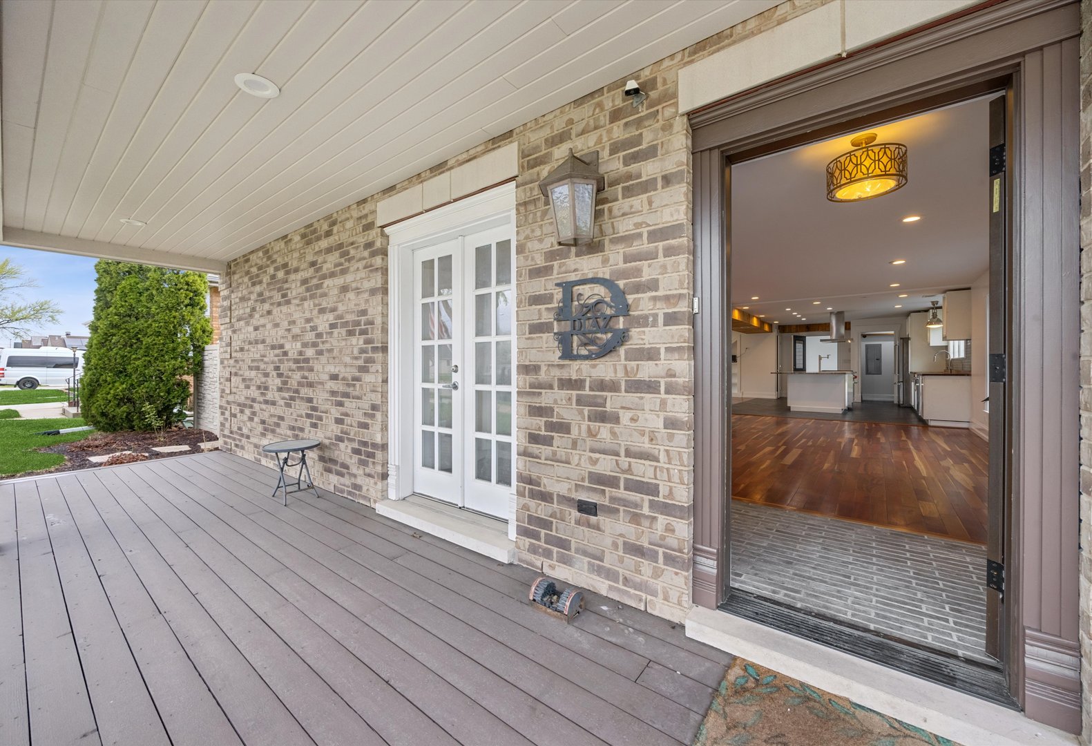 7807 Nagle Avenue, Burbank, IL 60459