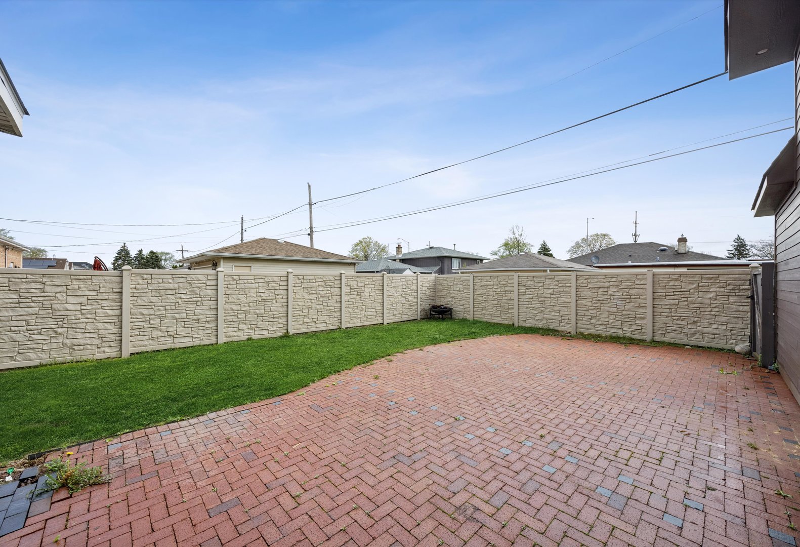 7807 Nagle Avenue, Burbank, IL 60459