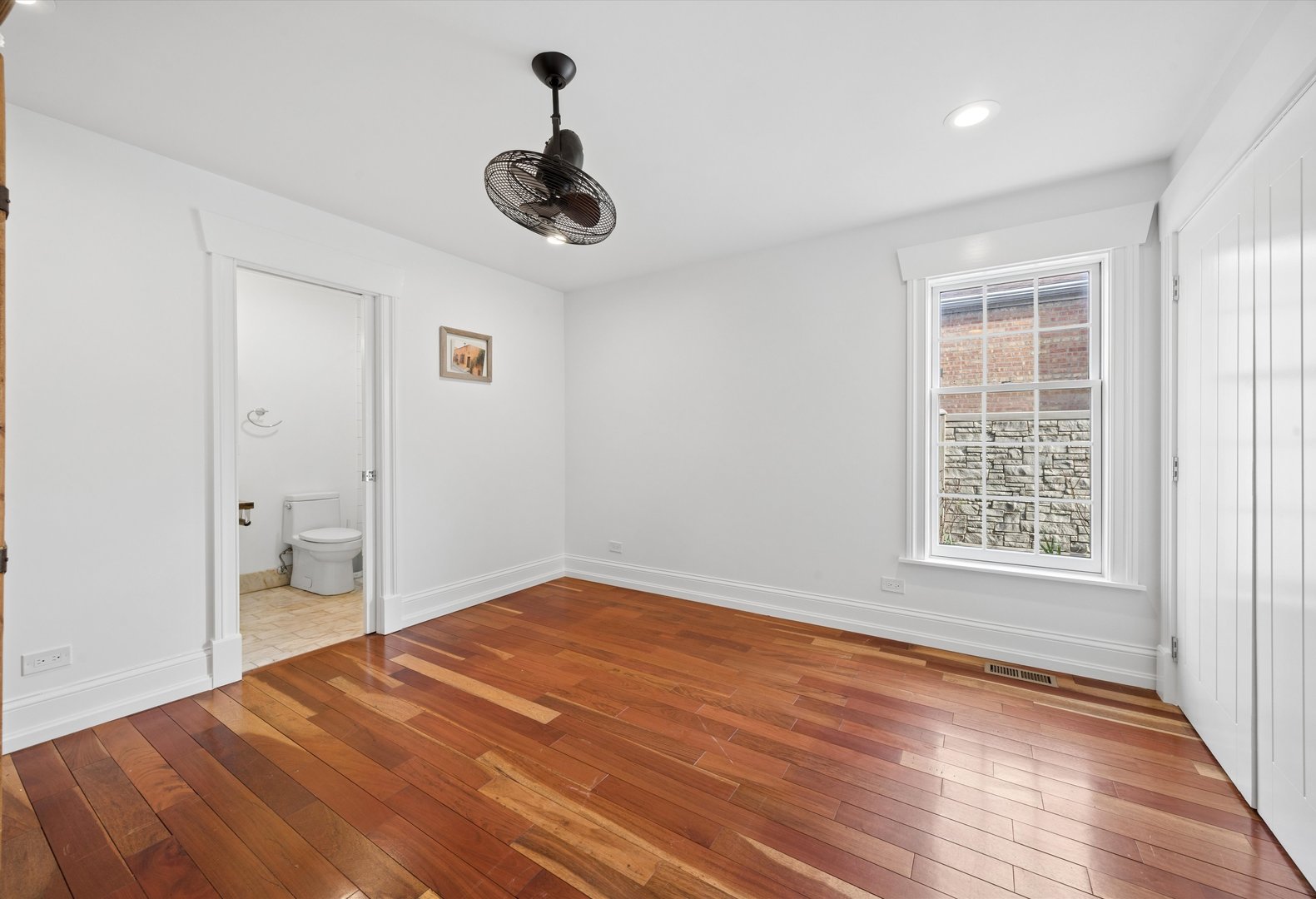 7807 Nagle Avenue, Burbank, IL 60459