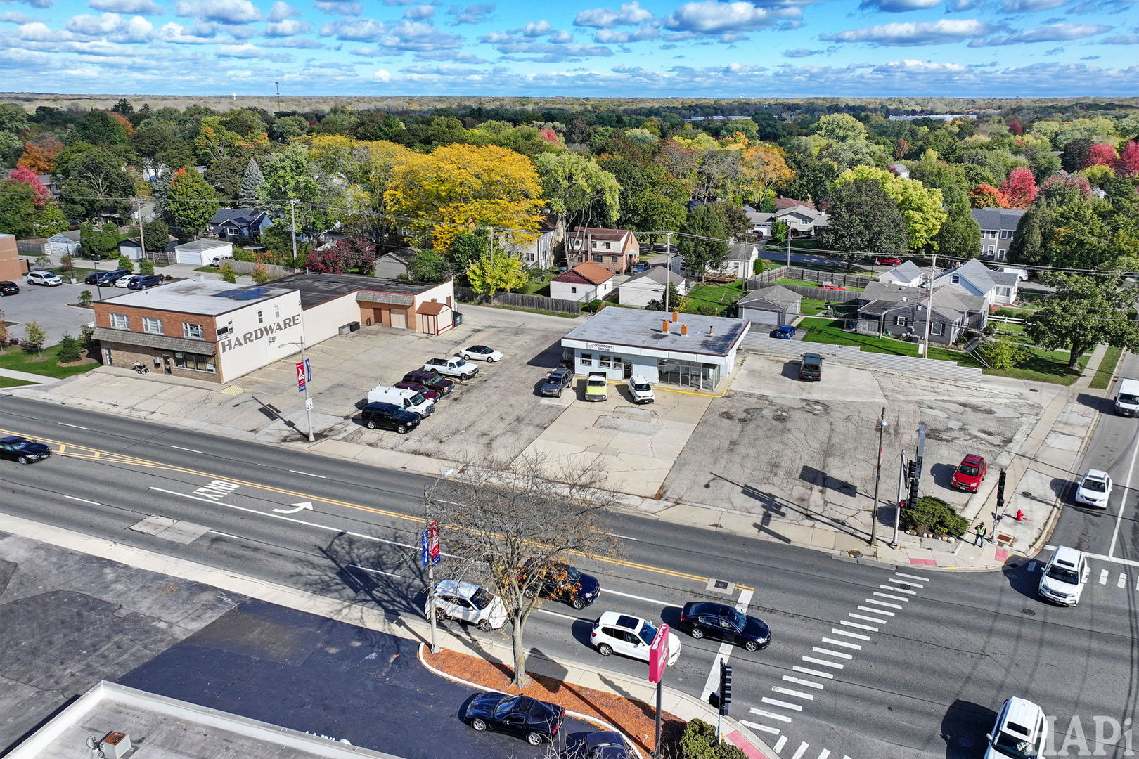 426 S Milwaukee Avenue, Libertyville, IL 60048