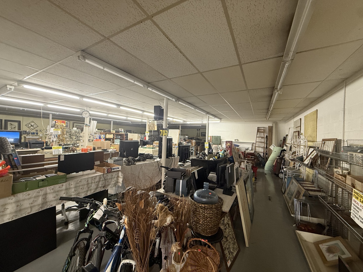 426 S Milwaukee Avenue, Libertyville, IL 60048