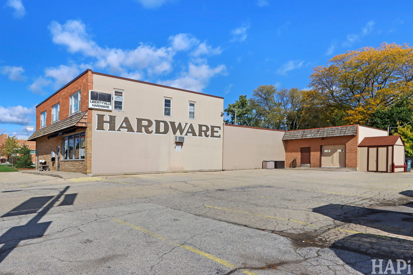 426 S Milwaukee Avenue, Libertyville, IL 60048