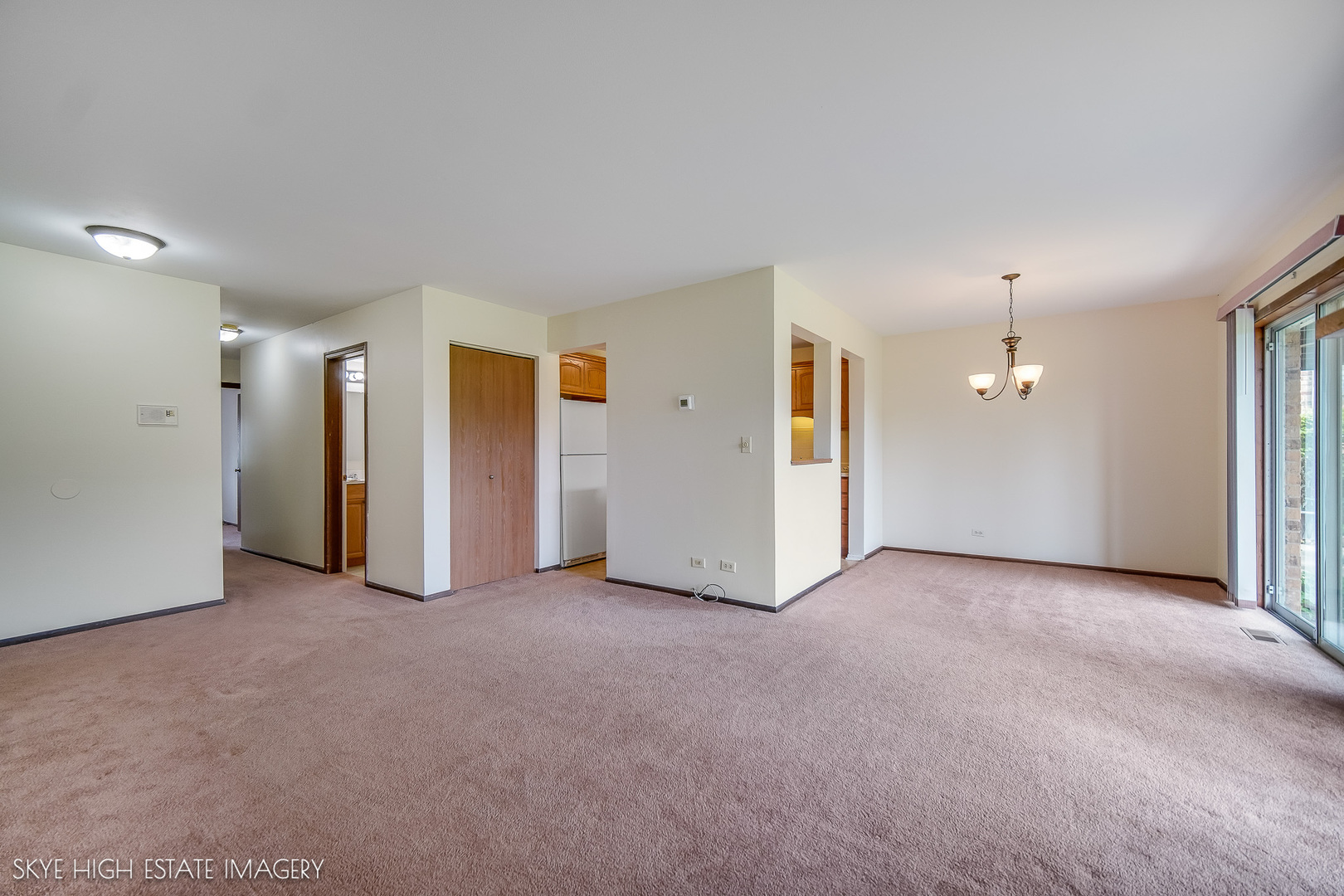 1241 S Williams Street #40-1, Westmont, IL 60559