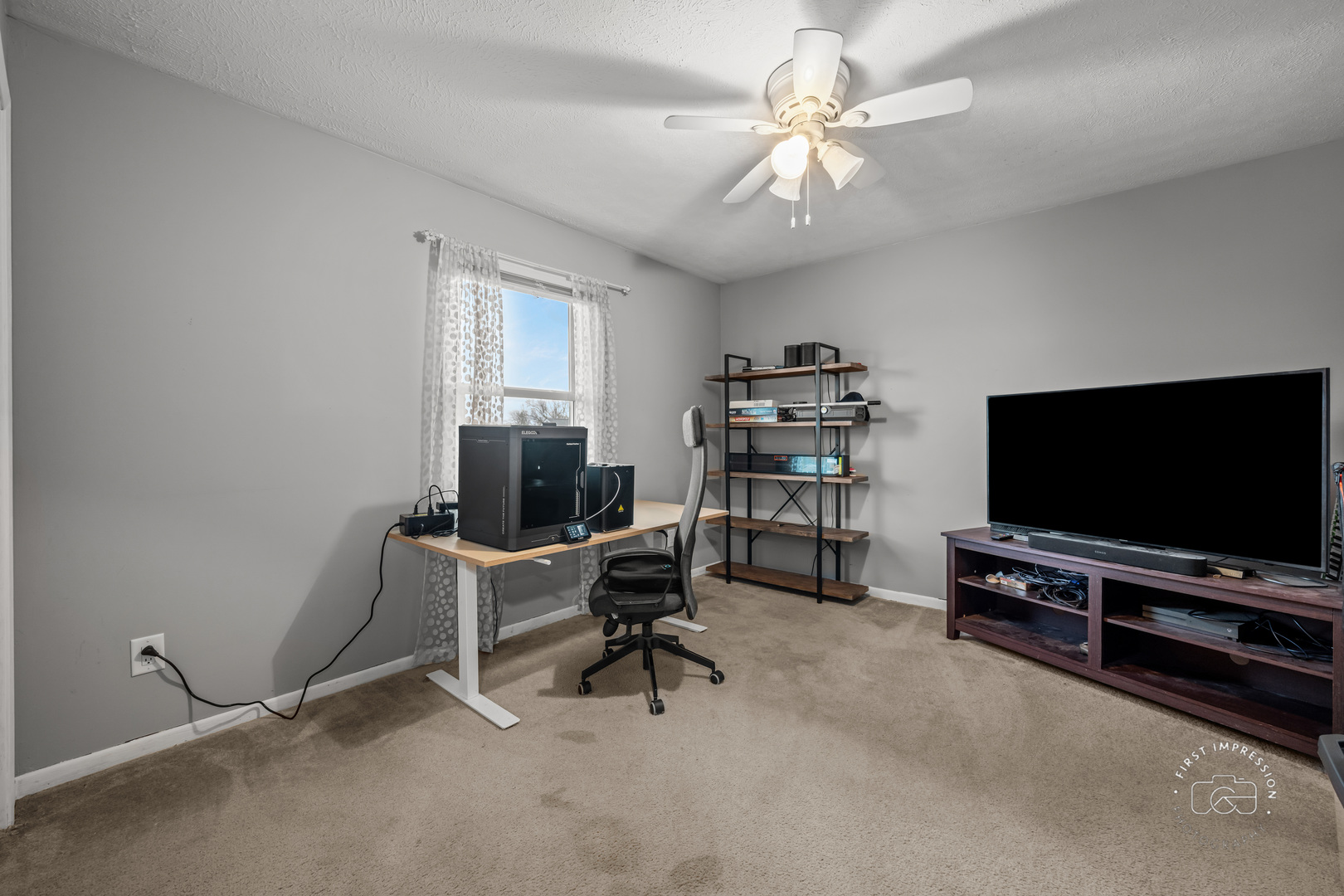 52 N Hickory Street, Cortland, IL 60112