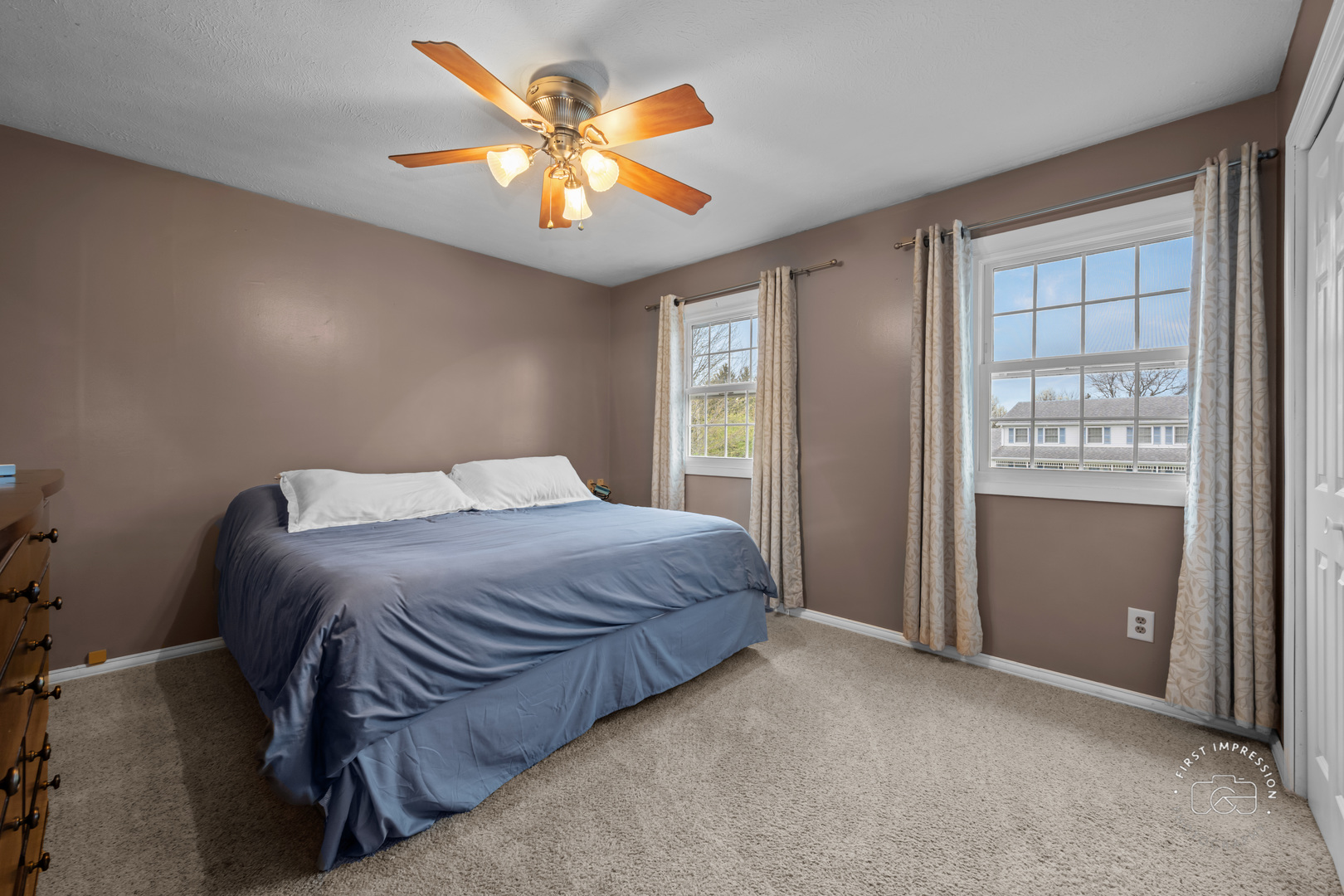 52 N Hickory Street, Cortland, IL 60112