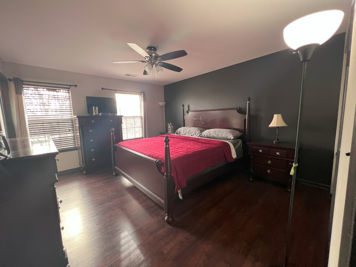 2051 Crossing Lane, Naperville, IL 60540