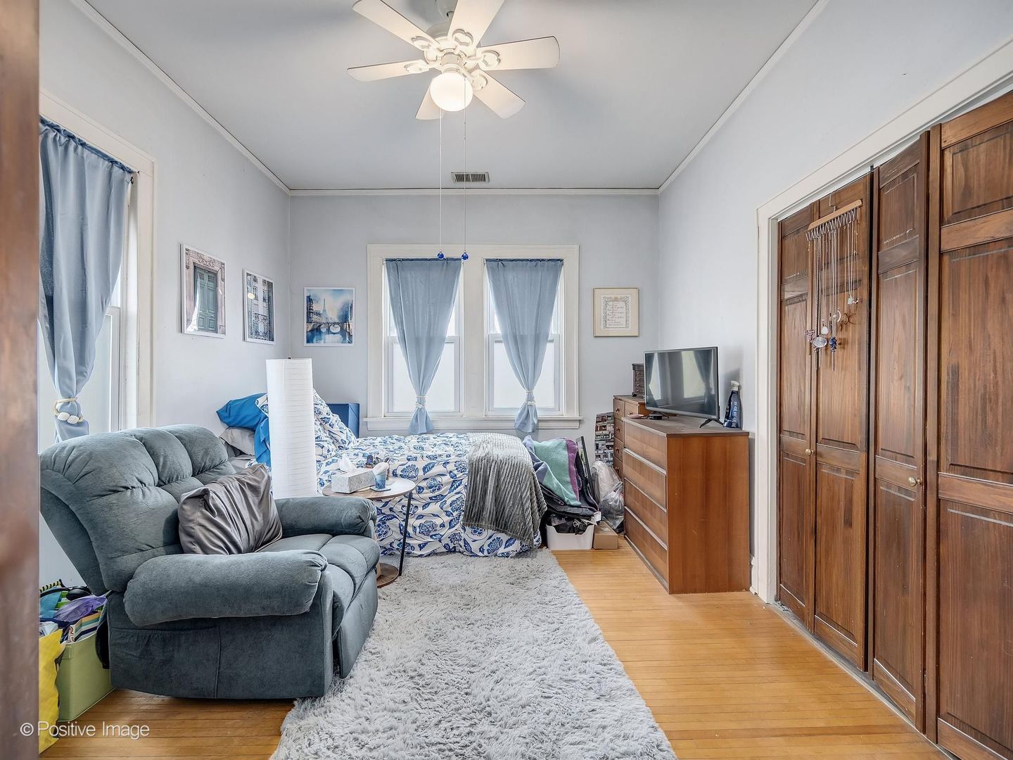 24 N Kensington Avenue, La Grange, IL 60525