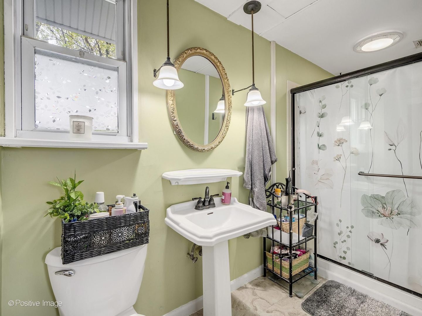 24 N Kensington Avenue, La Grange, IL 60525