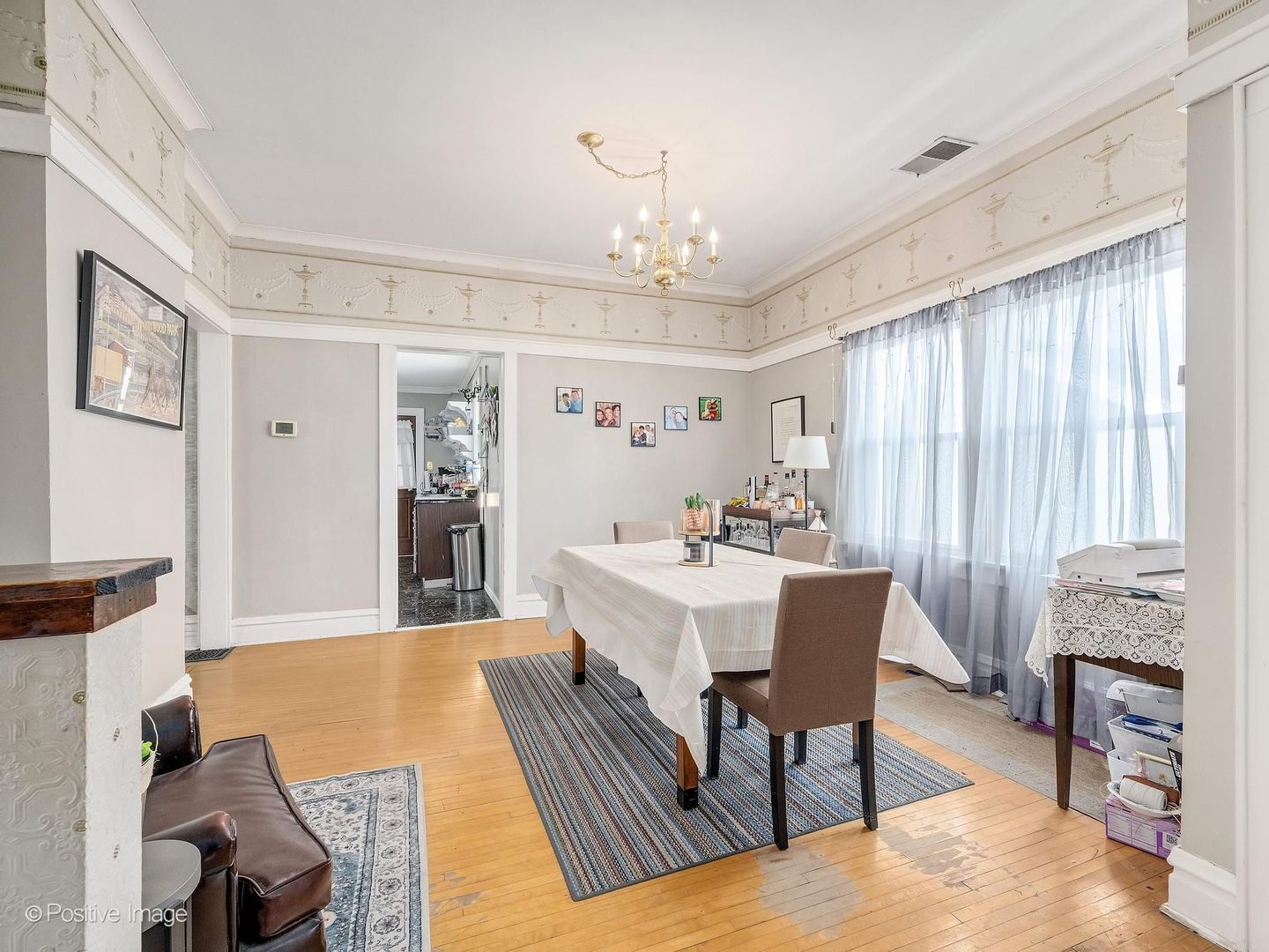 24 N Kensington Avenue, La Grange, IL 60525