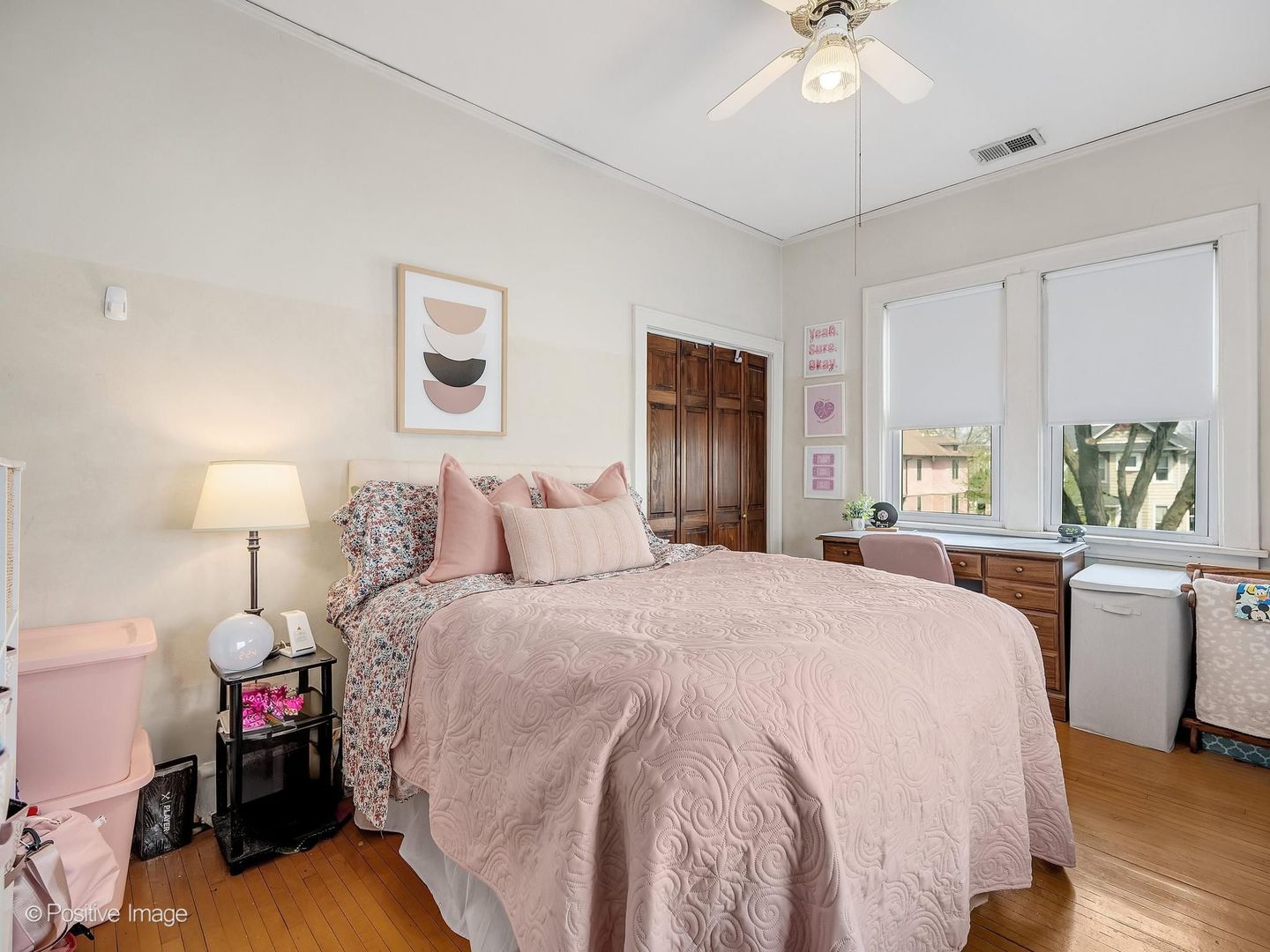 24 N Kensington Avenue, La Grange, IL 60525