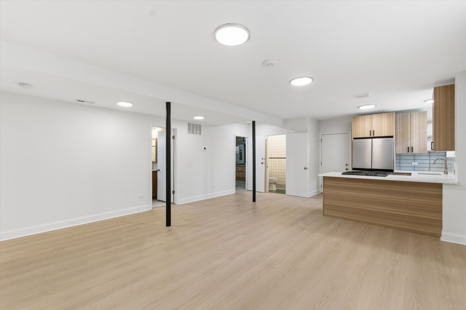 5915 N Milwaukee Avenue #G, Chicago, IL 60646