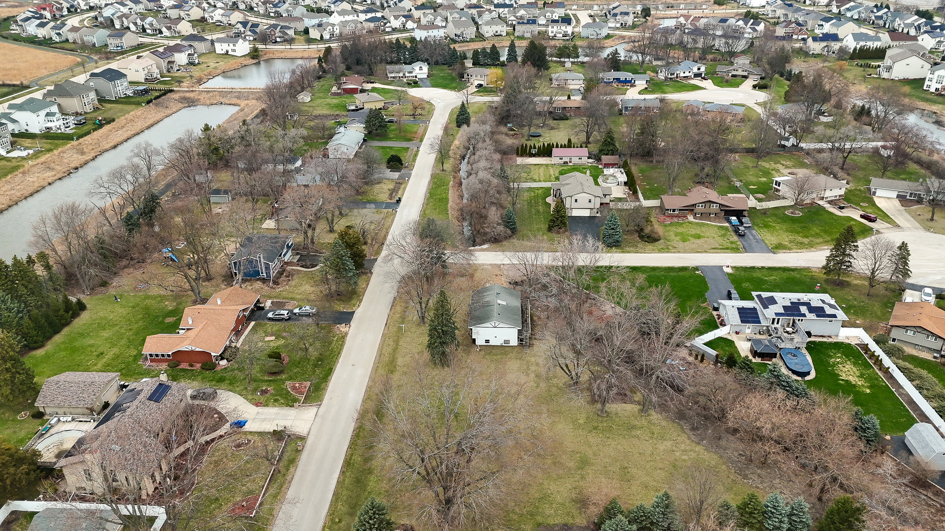 10135 Sunridge Drive, Naperville, IL 60564