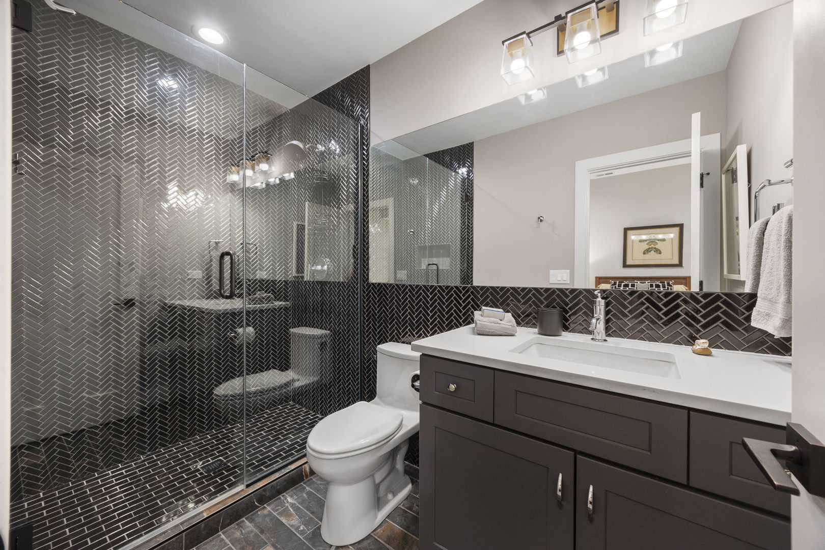 121 N Julian Street, Naperville, IL 60540