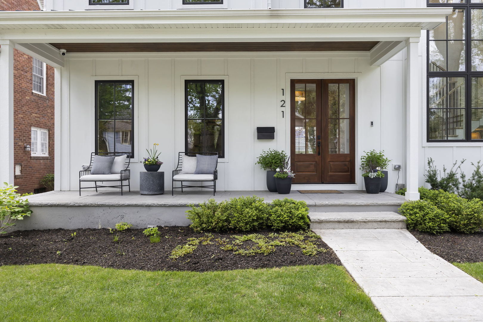 121 N Julian Street, Naperville, IL 60540