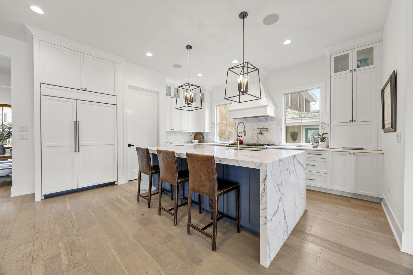 121 N Julian Street, Naperville, IL 60540