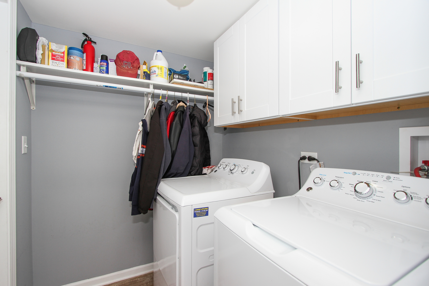 697 GARDENIA Lane, Bartlett, IL 60103