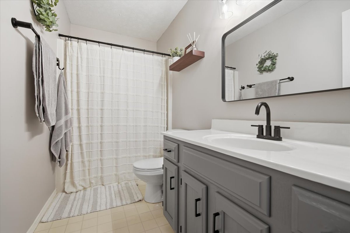 1313 Courtland Avenue, Normal, IL 61761