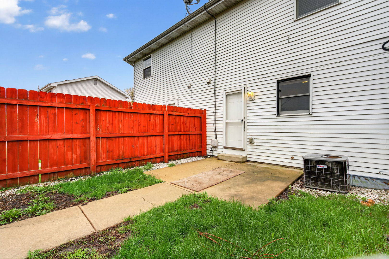 115 Colonial Parkway #C, Yorkville, IL 60560