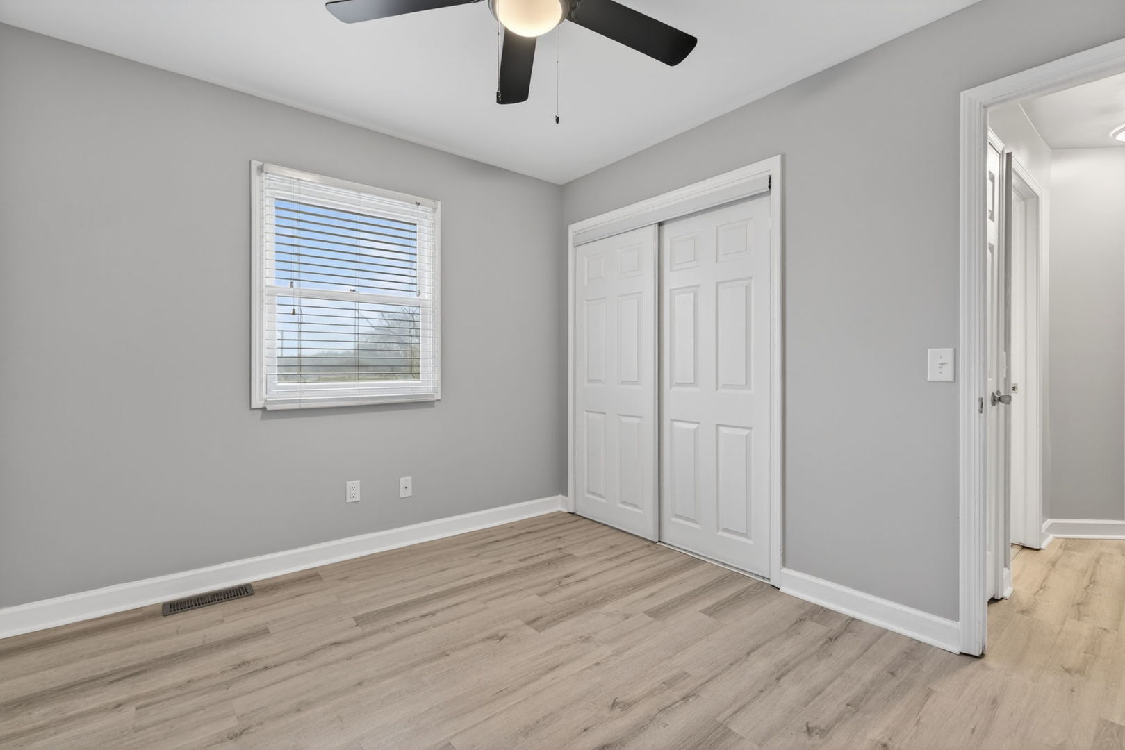 115 Colonial Parkway #C, Yorkville, IL 60560