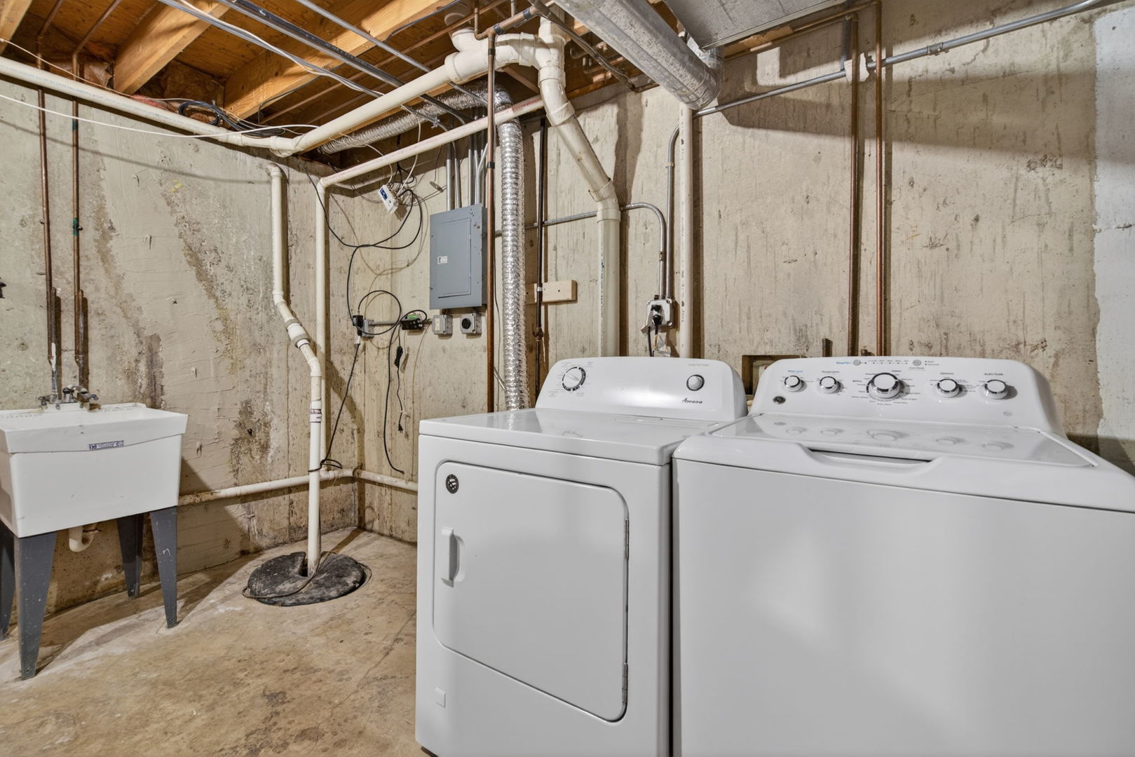 115 Colonial Parkway #C, Yorkville, IL 60560