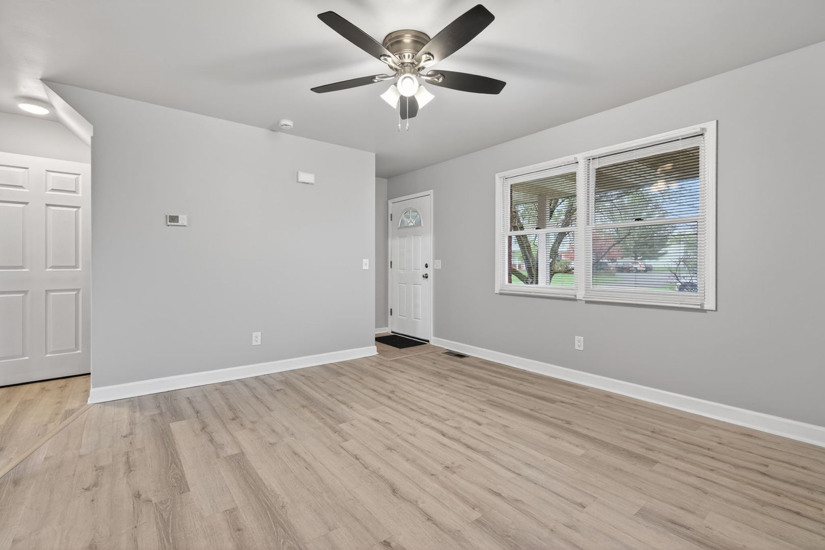 115 Colonial Parkway #C, Yorkville, IL 60560