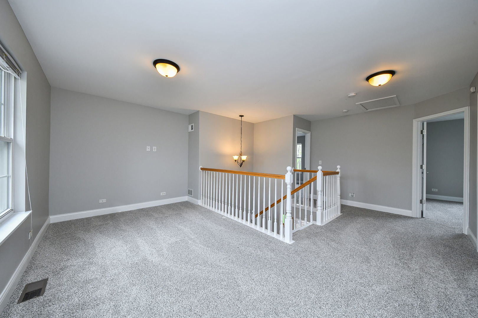 2382 Shiloh Drive, Aurora, IL 60503