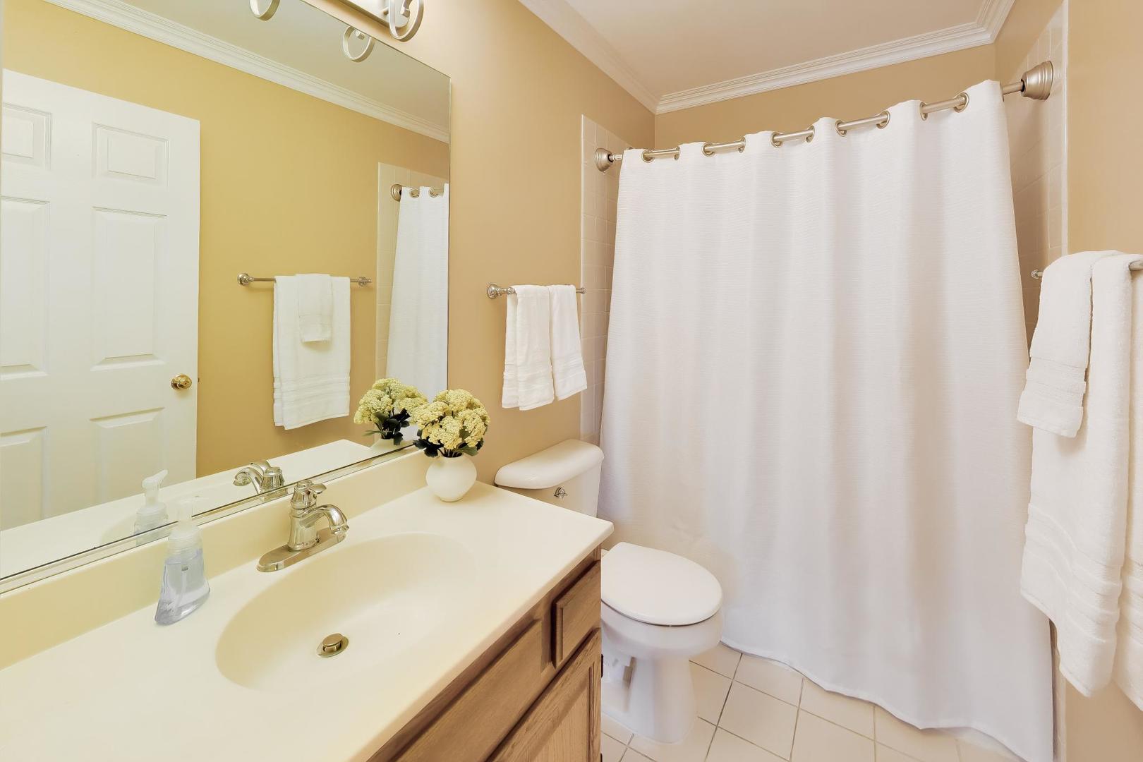 1474 Knottingham Drive, Gurnee, IL 60031