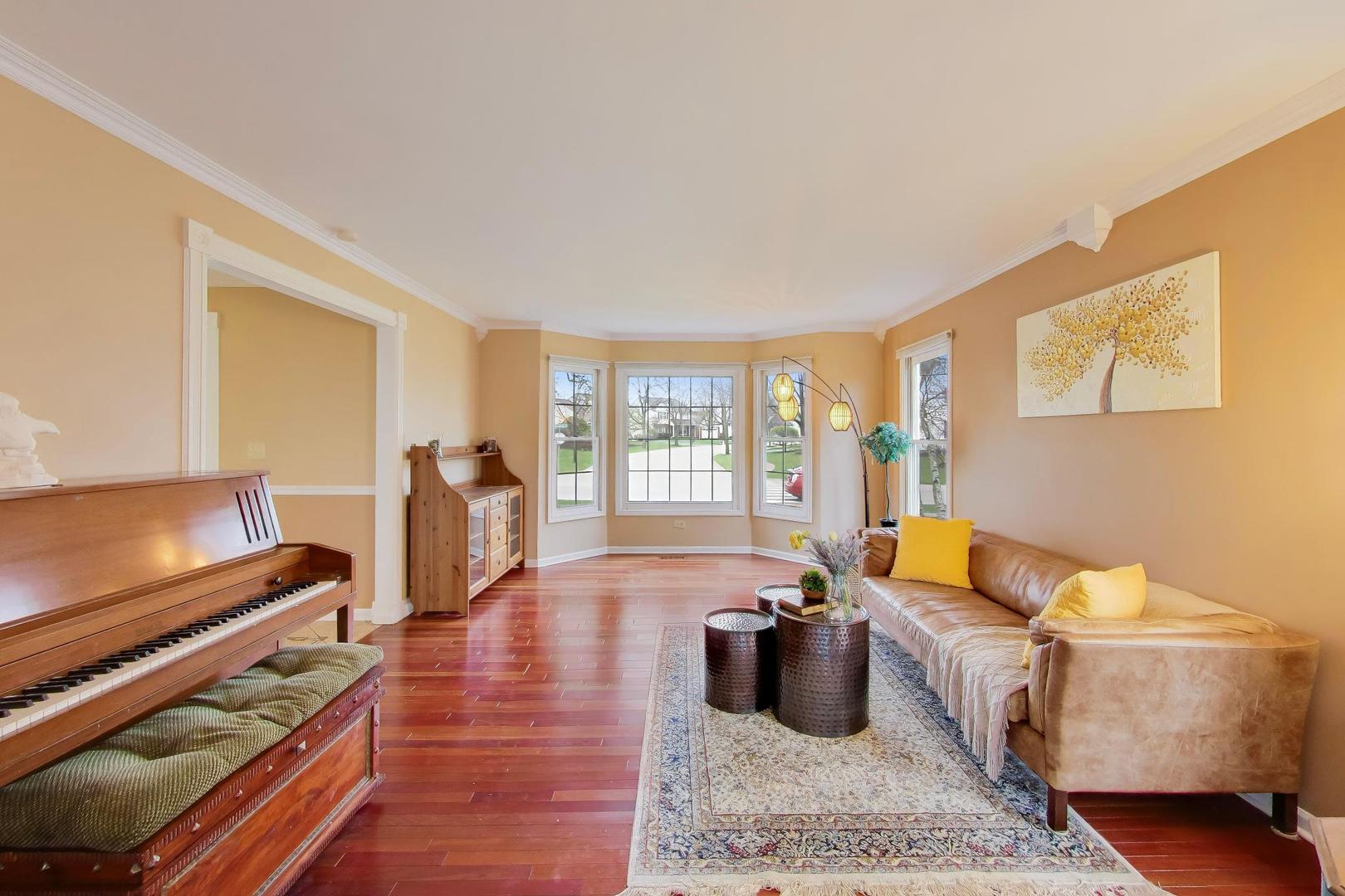 1474 Knottingham Drive, Gurnee, IL 60031