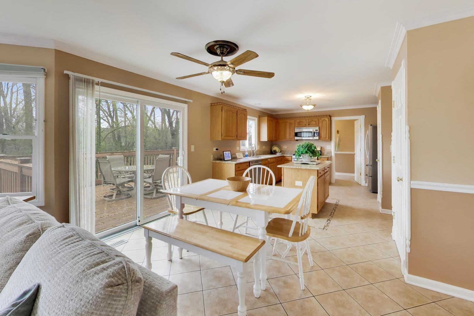 1474 Knottingham Drive, Gurnee, IL 60031