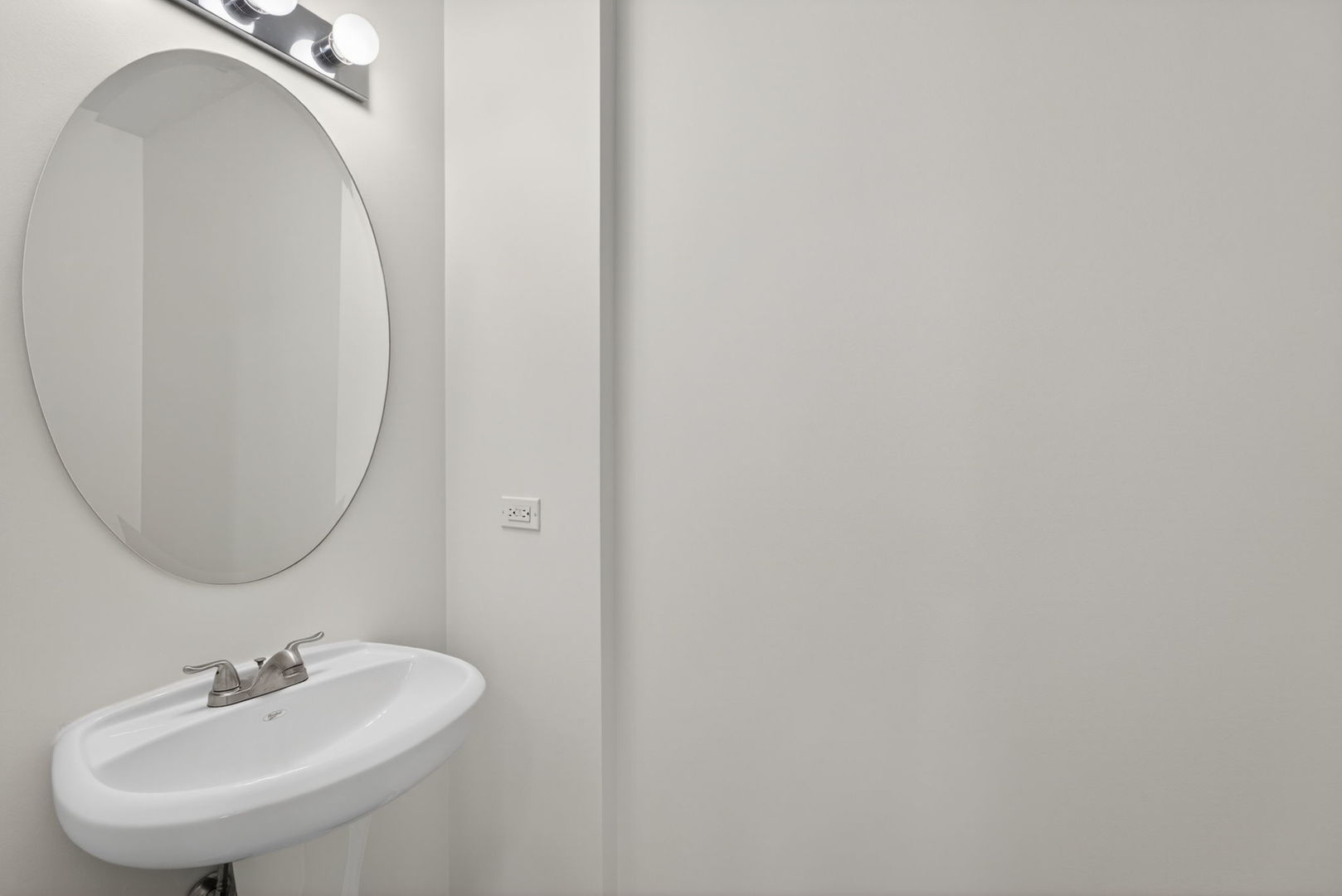 476 Brookside Drive, Oswego, IL 60543