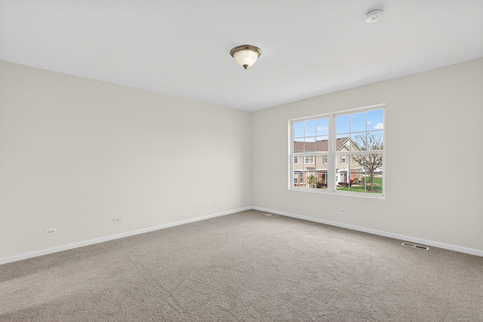 476 Brookside Drive, Oswego, IL 60543