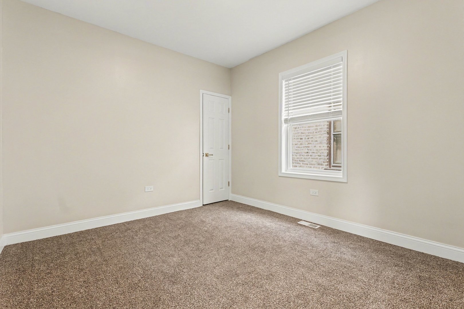 8539 S Carpenter Street, Chicago, IL 60620