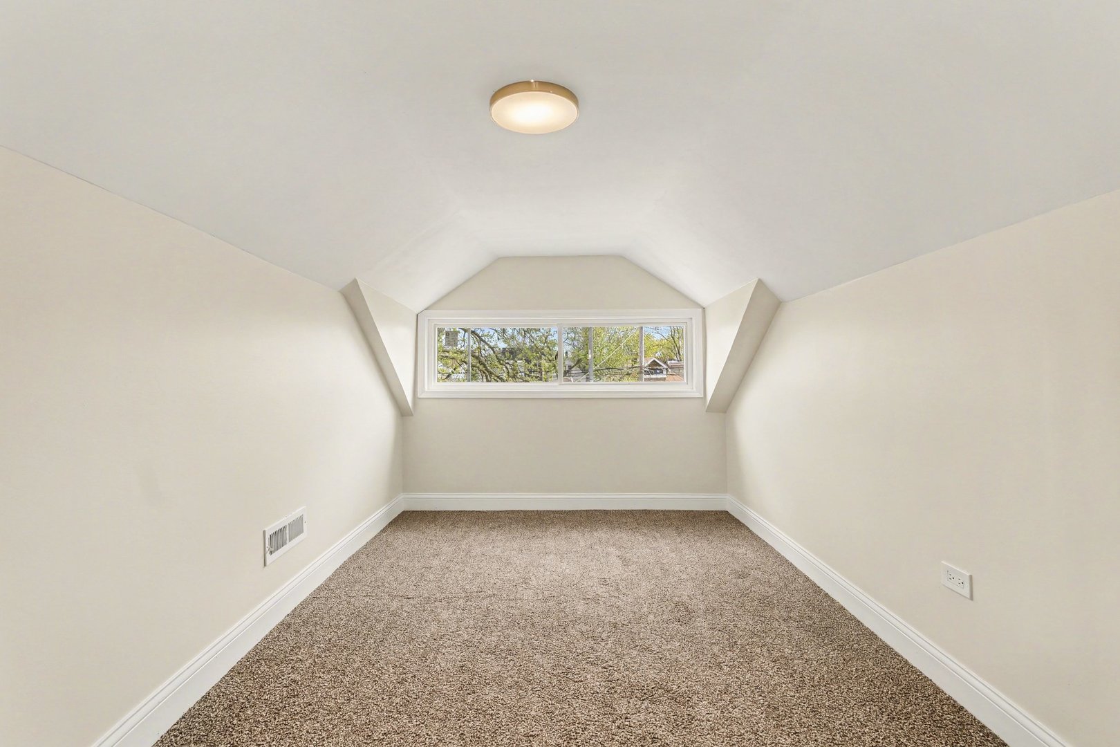 8539 S Carpenter Street, Chicago, IL 60620