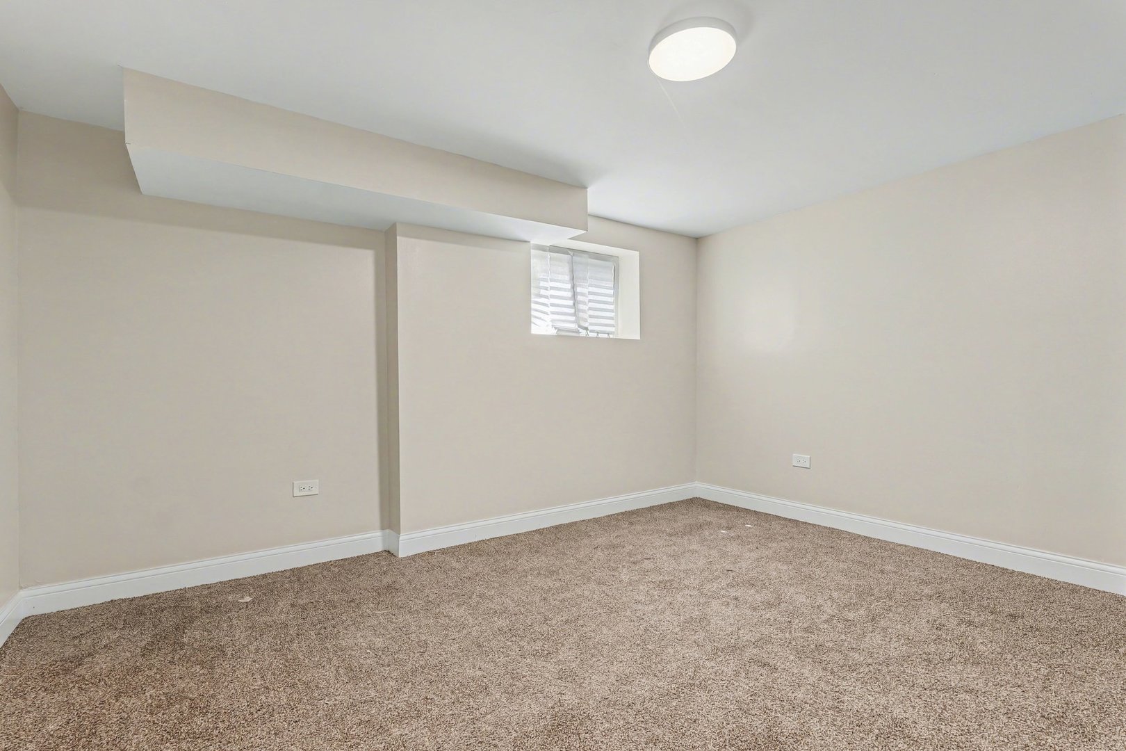 8539 S Carpenter Street, Chicago, IL 60620