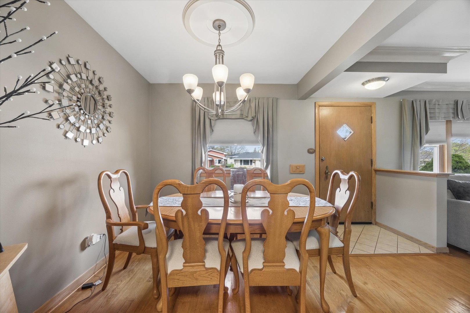 3029 Mayfair Avenue, Westchester, IL 60154