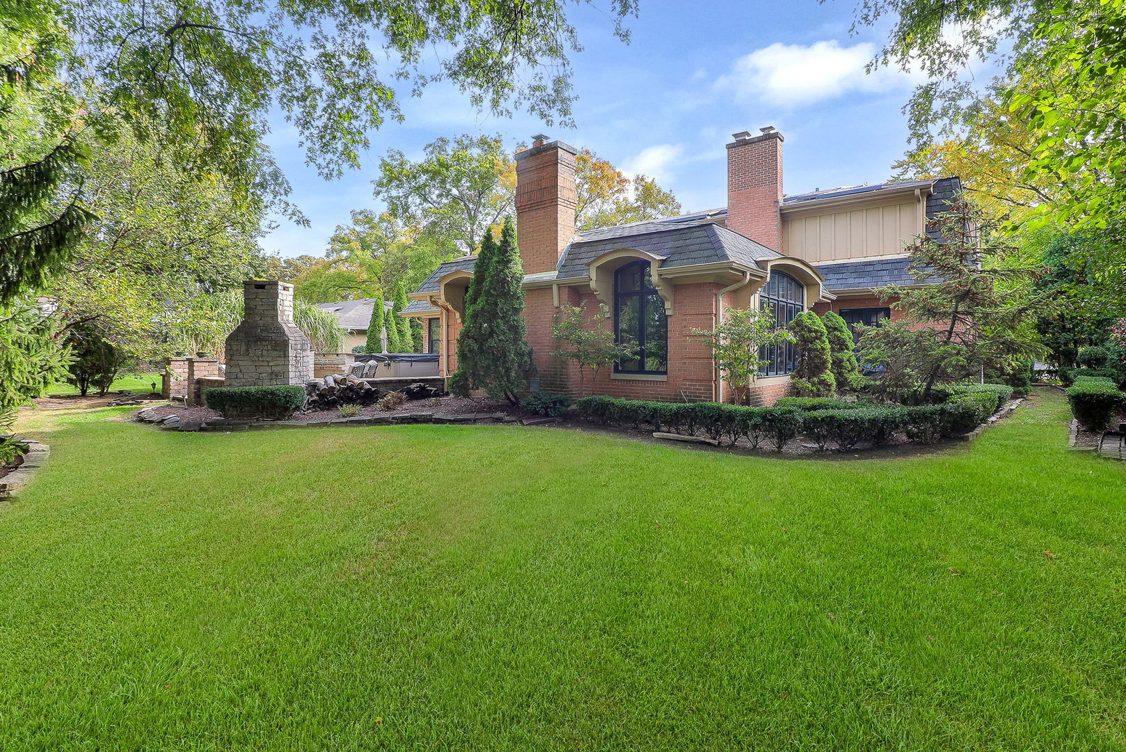 39 Mockingbird Lane, Oak Brook, IL 60523