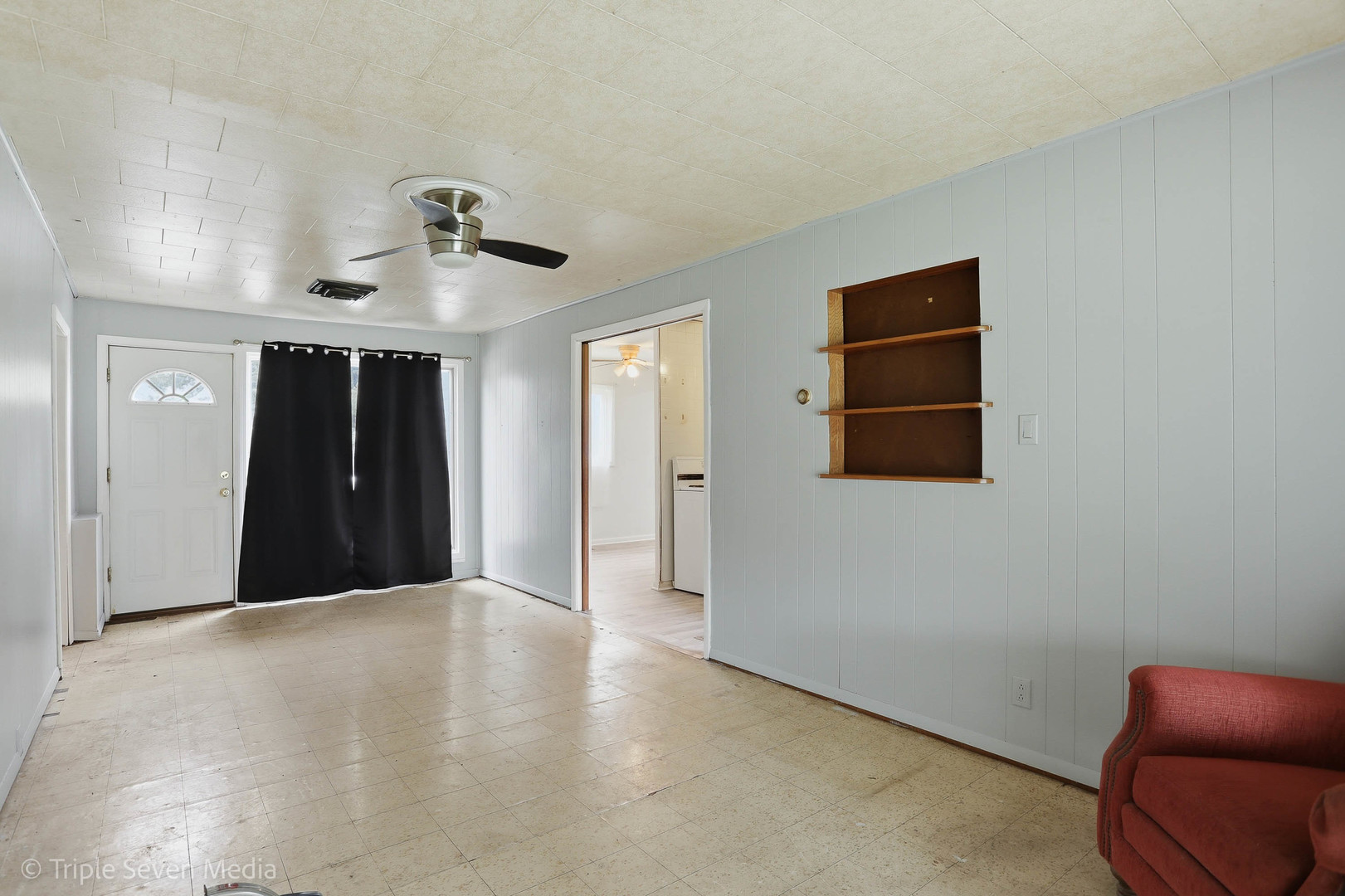 1000 N Bluebonnet Lane, Hoffman Estates, IL 60169