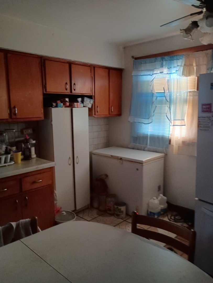 443 Granville Avenue, Bellwood, IL 60104