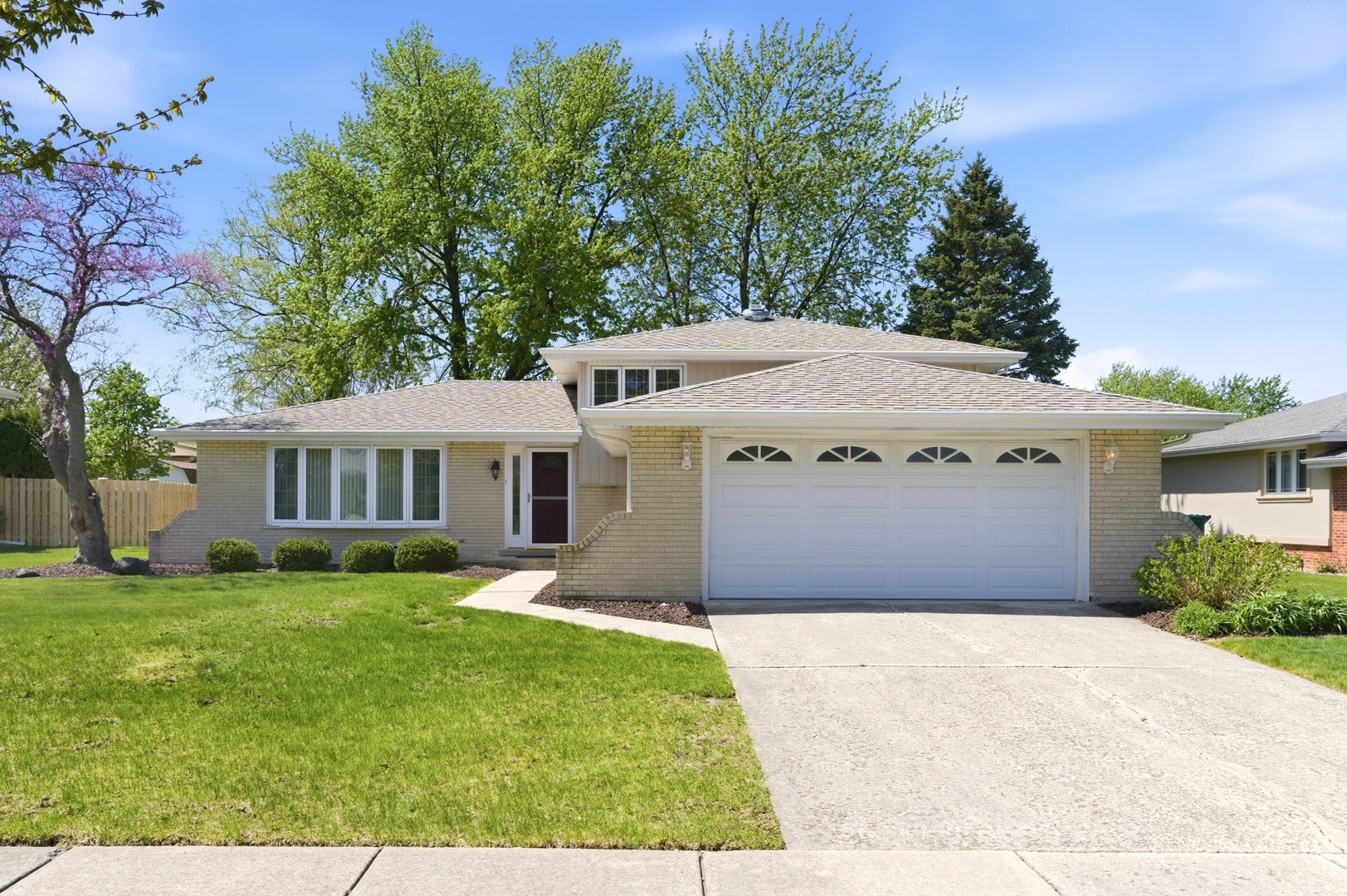 14044 Terry Drive, Orland Park, IL 60462