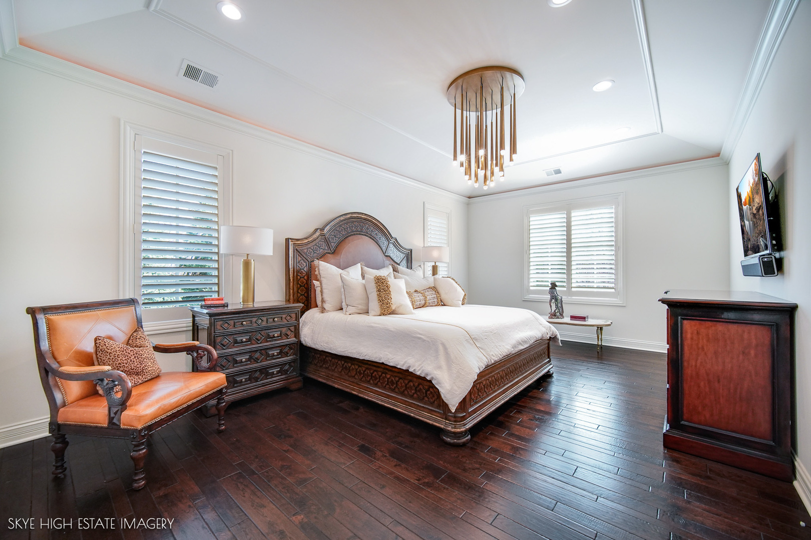 1 Willowcrest Drive, Oak Brook, IL 60523