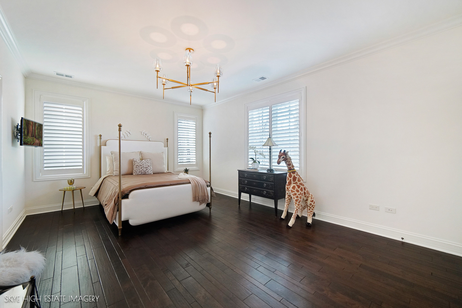 1 Willowcrest Drive, Oak Brook, IL 60523