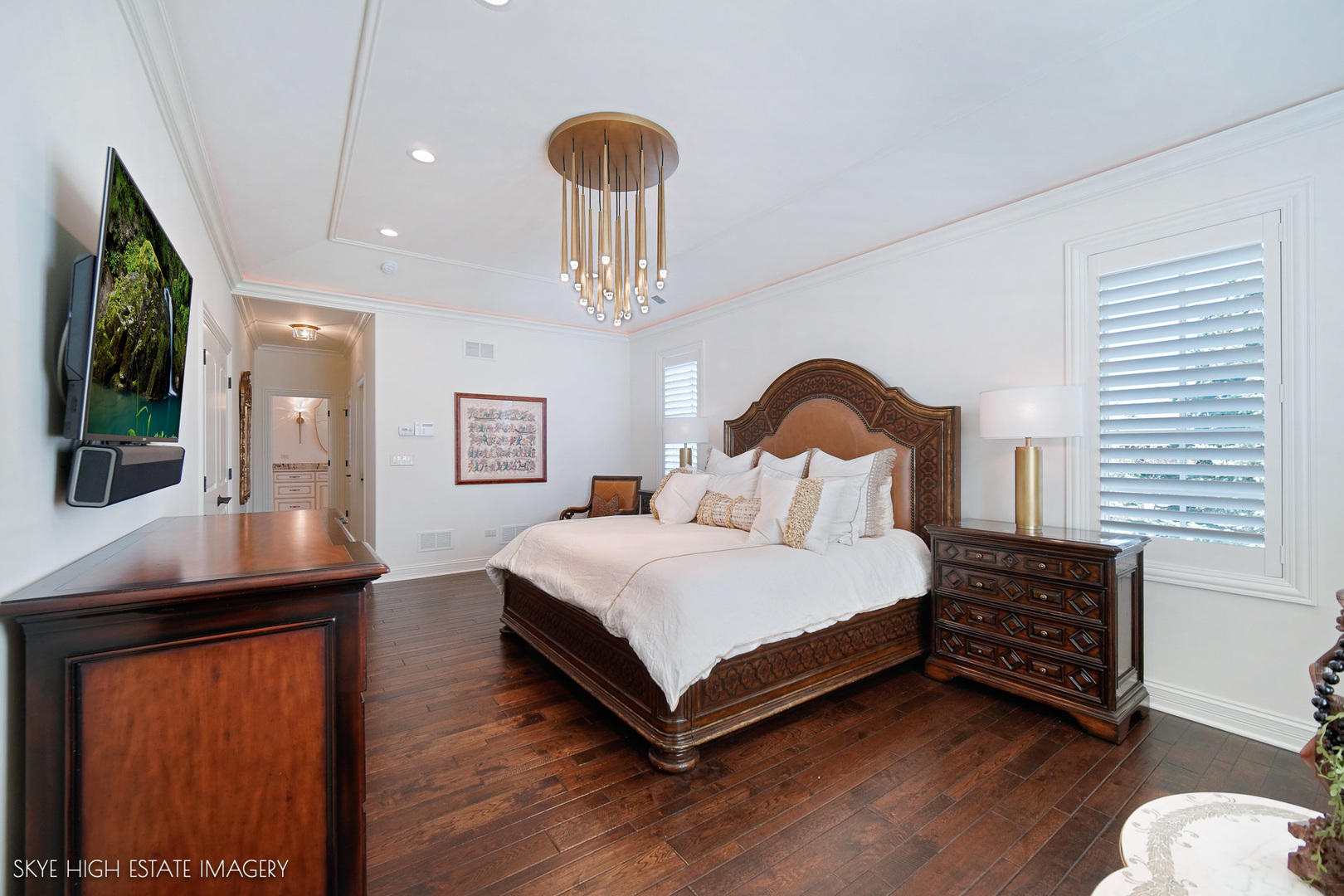 1 Willowcrest Drive, Oak Brook, IL 60523