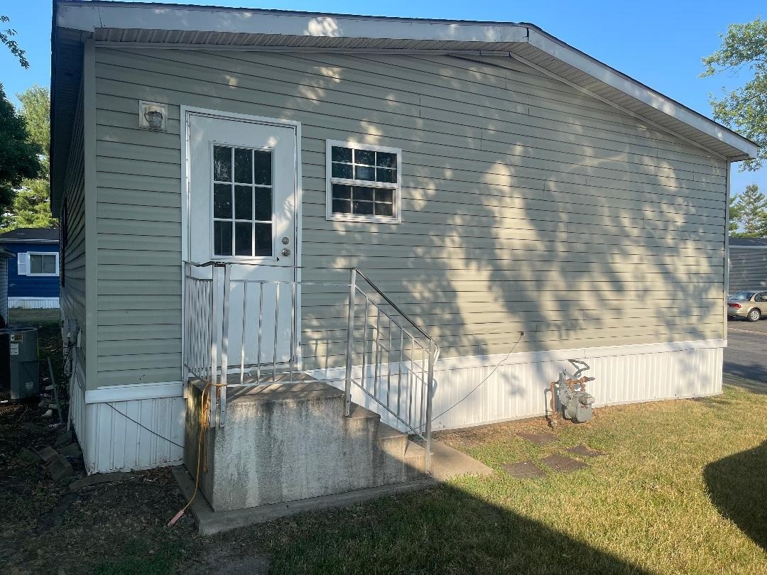 101 Carriage Lane, Sauk Village, IL 60411