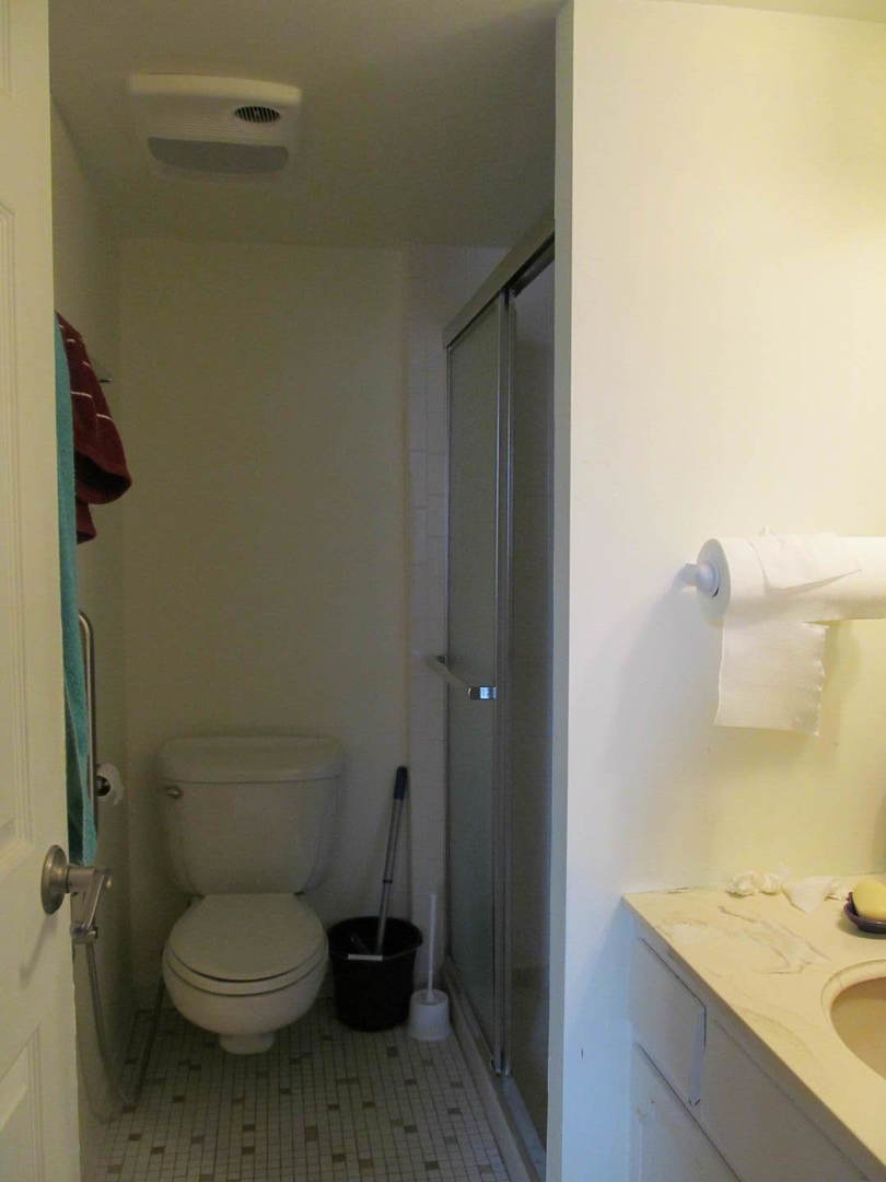 110 W Butterfield Road #402S, Elmhurst, IL 60126