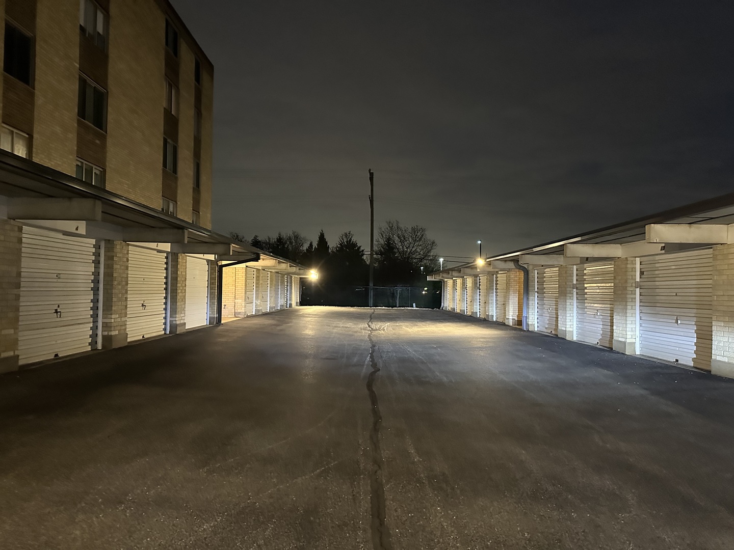 110 W Butterfield Road #402S, Elmhurst, IL 60126