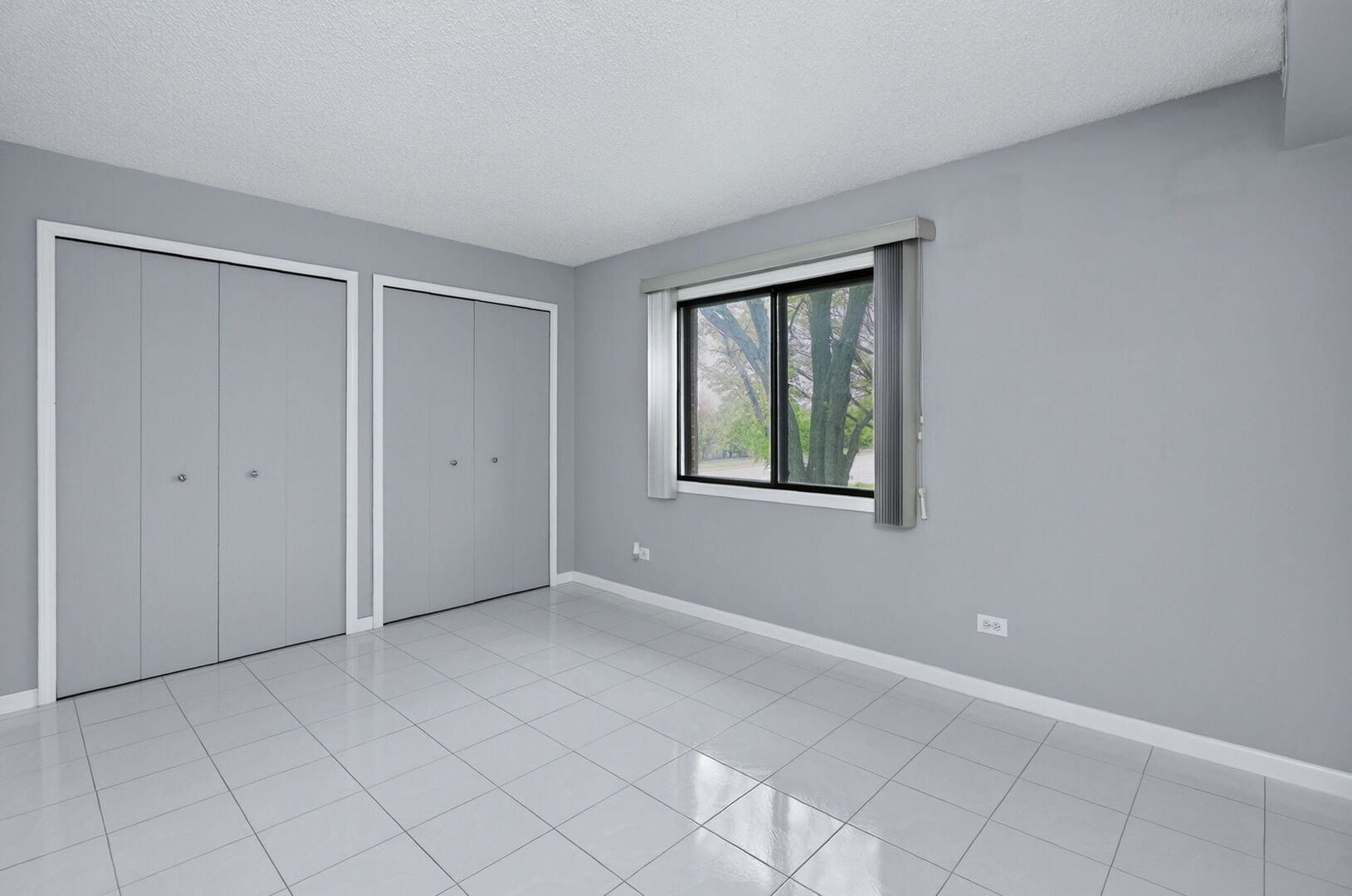 8212 Anchor Drive #508, Woodridge, IL 60517