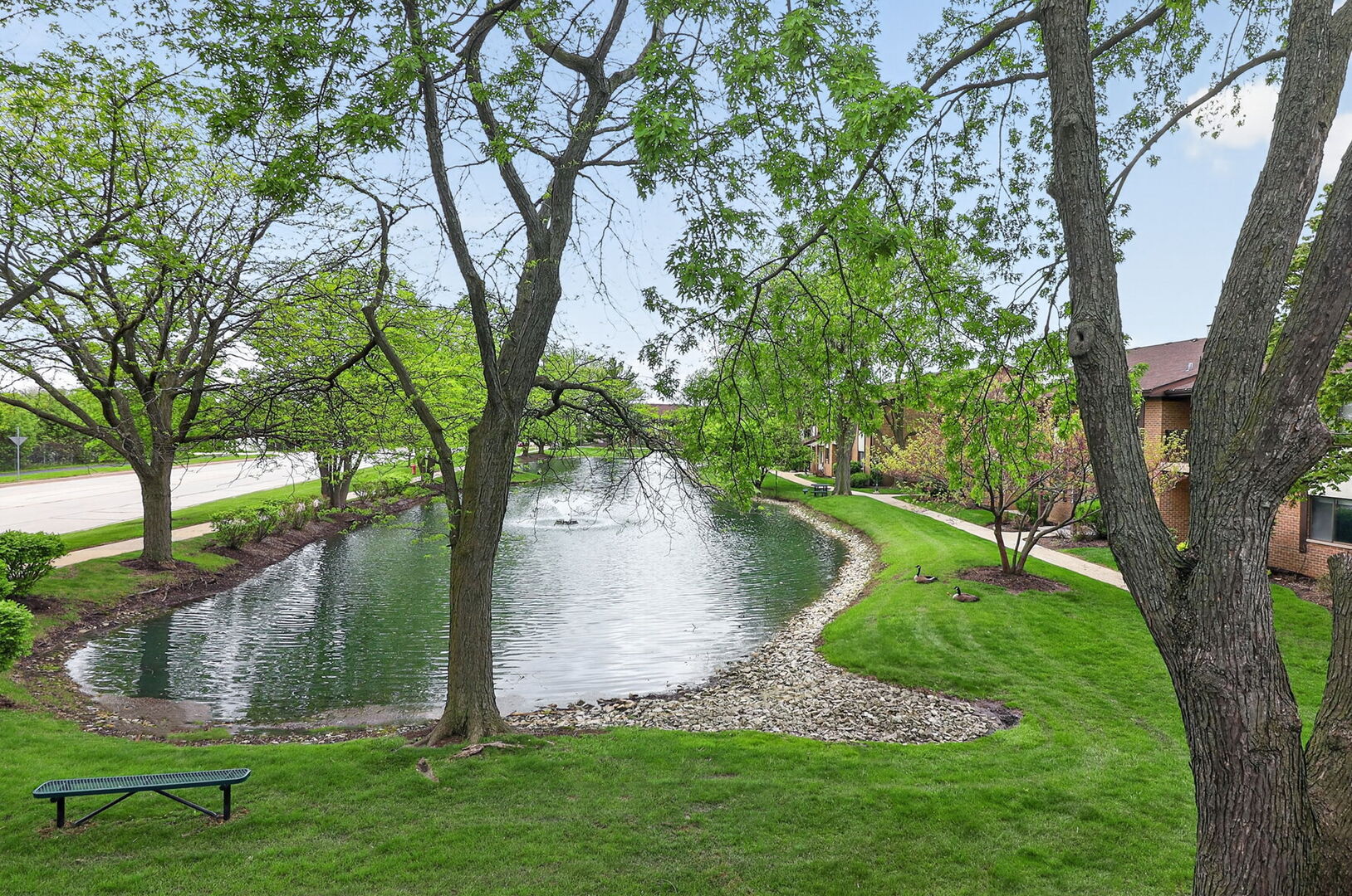 8212 Anchor Drive #508, Woodridge, IL 60517